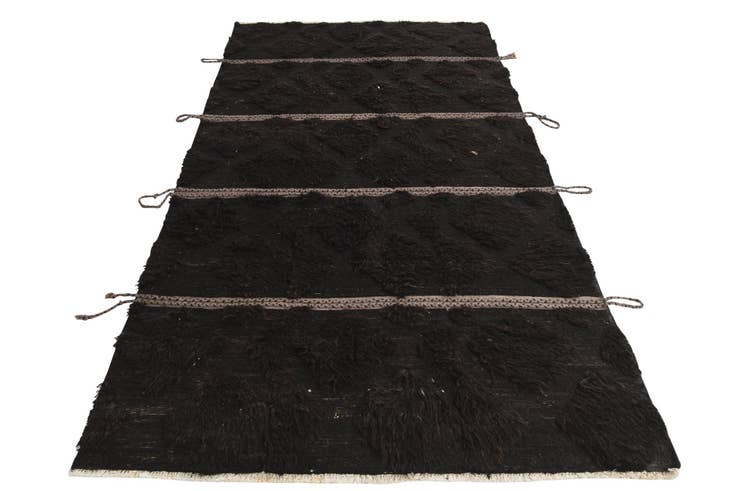 Detail image of 5' x 9' 4 Hand Knotted Moroccan Wool Rug