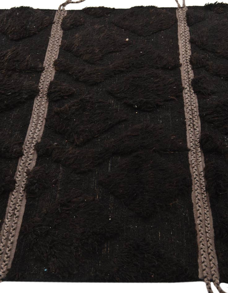 Detail image of 5' x 9' 4  Hand Knotted Moroccan Wool Rug