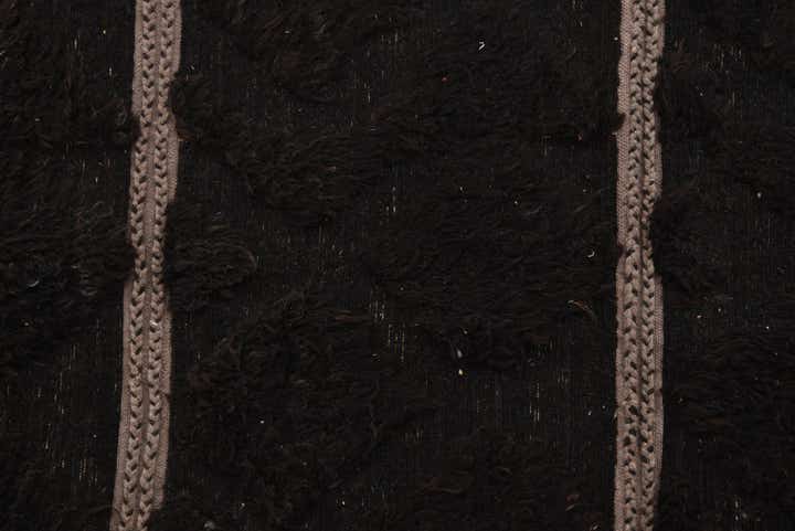 5' x 9' 4 Hand Knotted Moroccan Wool Rug