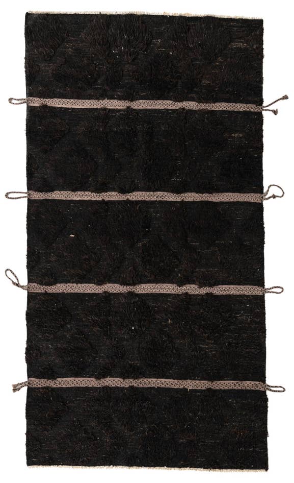 Detail image of 5' x 9' 4 Hand Knotted Moroccan Wool Rug