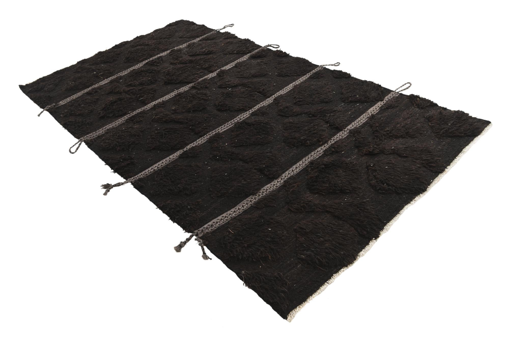 5' 2 x 9' 6 Hand Knotted Moroccan Wool Rug