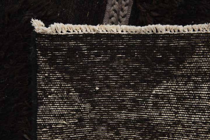 5' 2 x 9' 6 Hand Knotted Moroccan Wool Rug