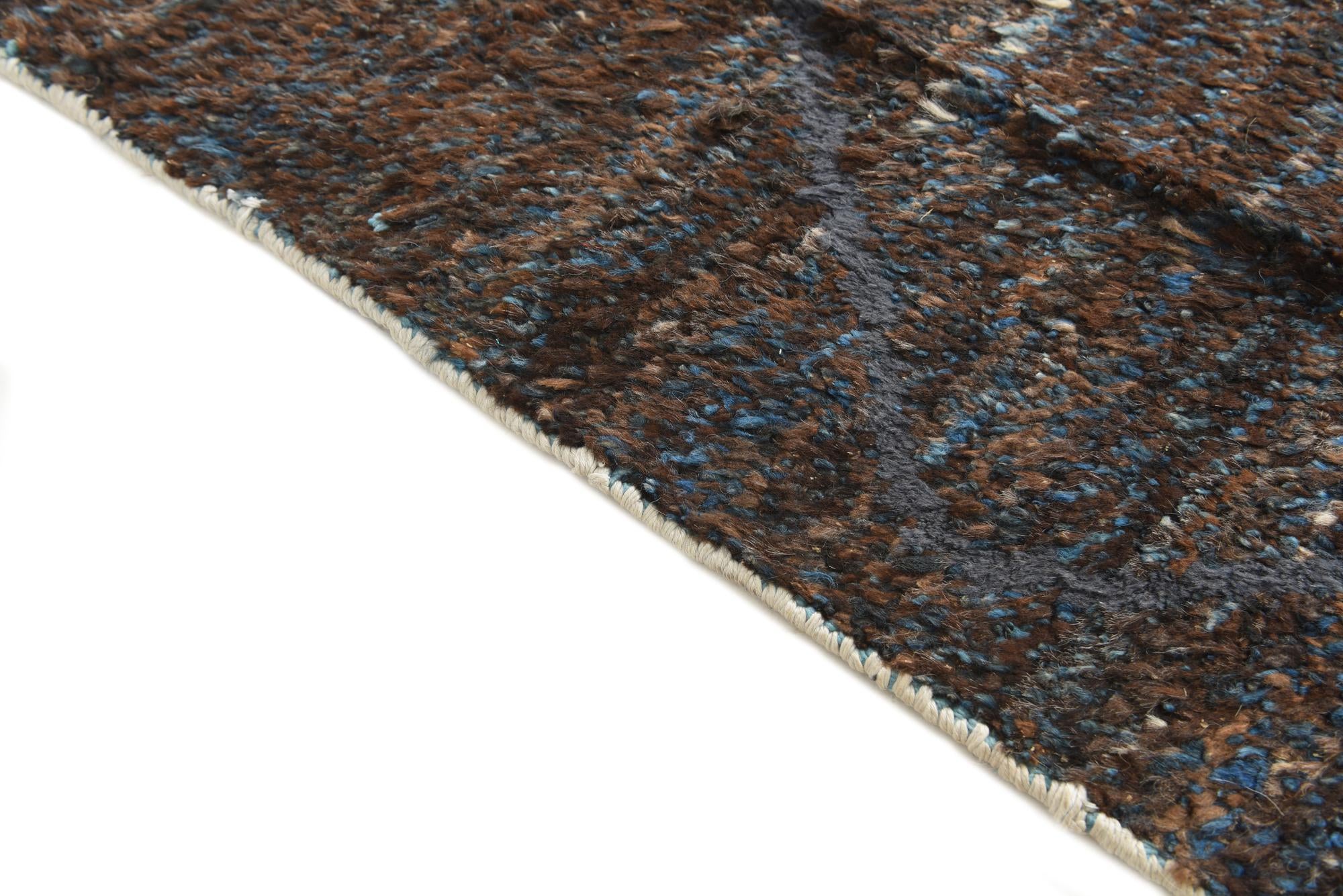 7' 7 x 10' 1 Hand Knotted Moroccan Wool Rug