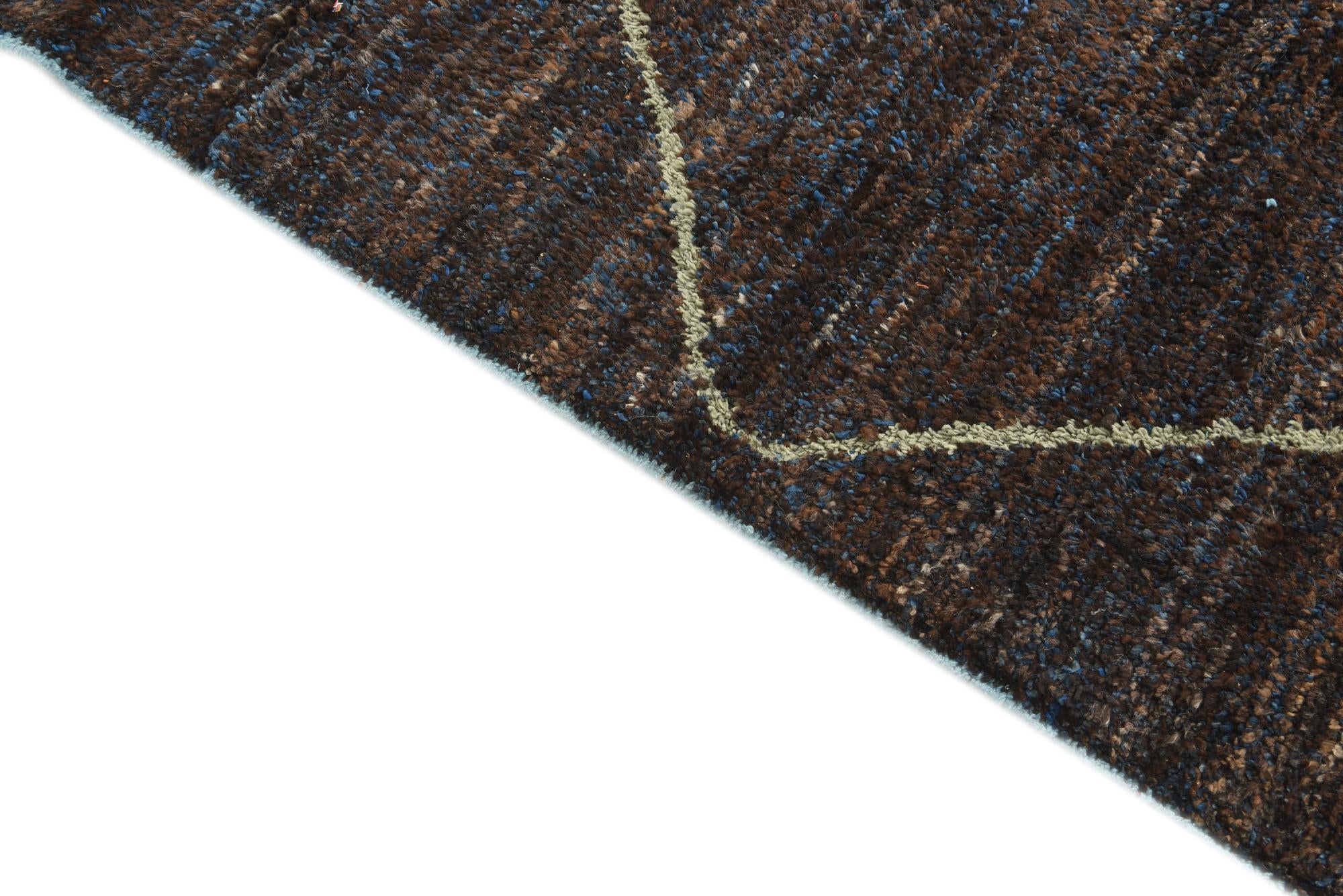 8' x 10' 4 Hand Knotted Moroccan Wool Rug