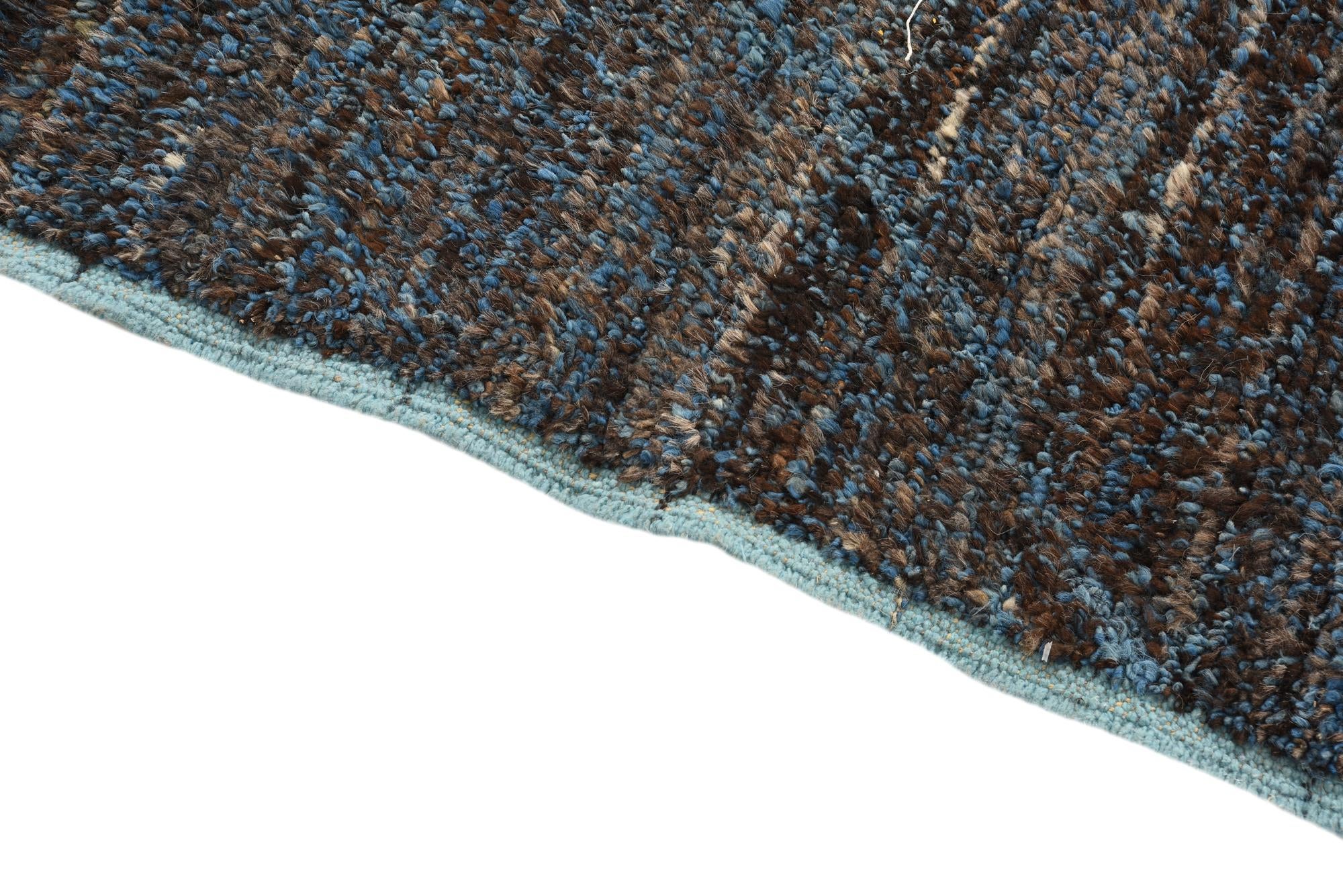 7' 10 x 10' 4 Hand Knotted Moroccan Wool Rug