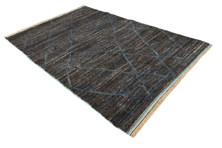 Detail image of 6' x 9' 4 Hand Knotted Moroccan Wool Rug