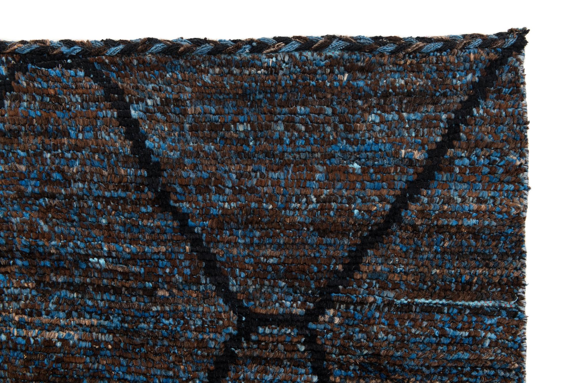 6' 1 x 9' 1 Hand Knotted Moroccan Wool Rug
