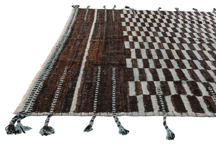 Detail image of 8' 1 x 10' 3 Hand Knotted Moroccan Wool Rug