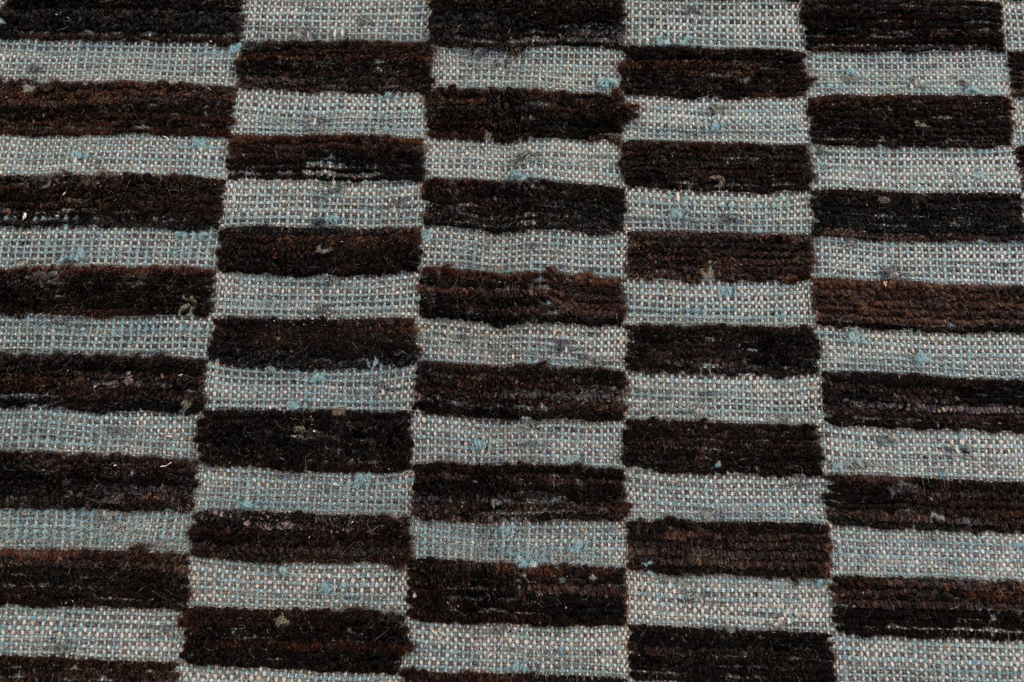 8' 1 x 10' 3 Hand Knotted Moroccan Wool Rug