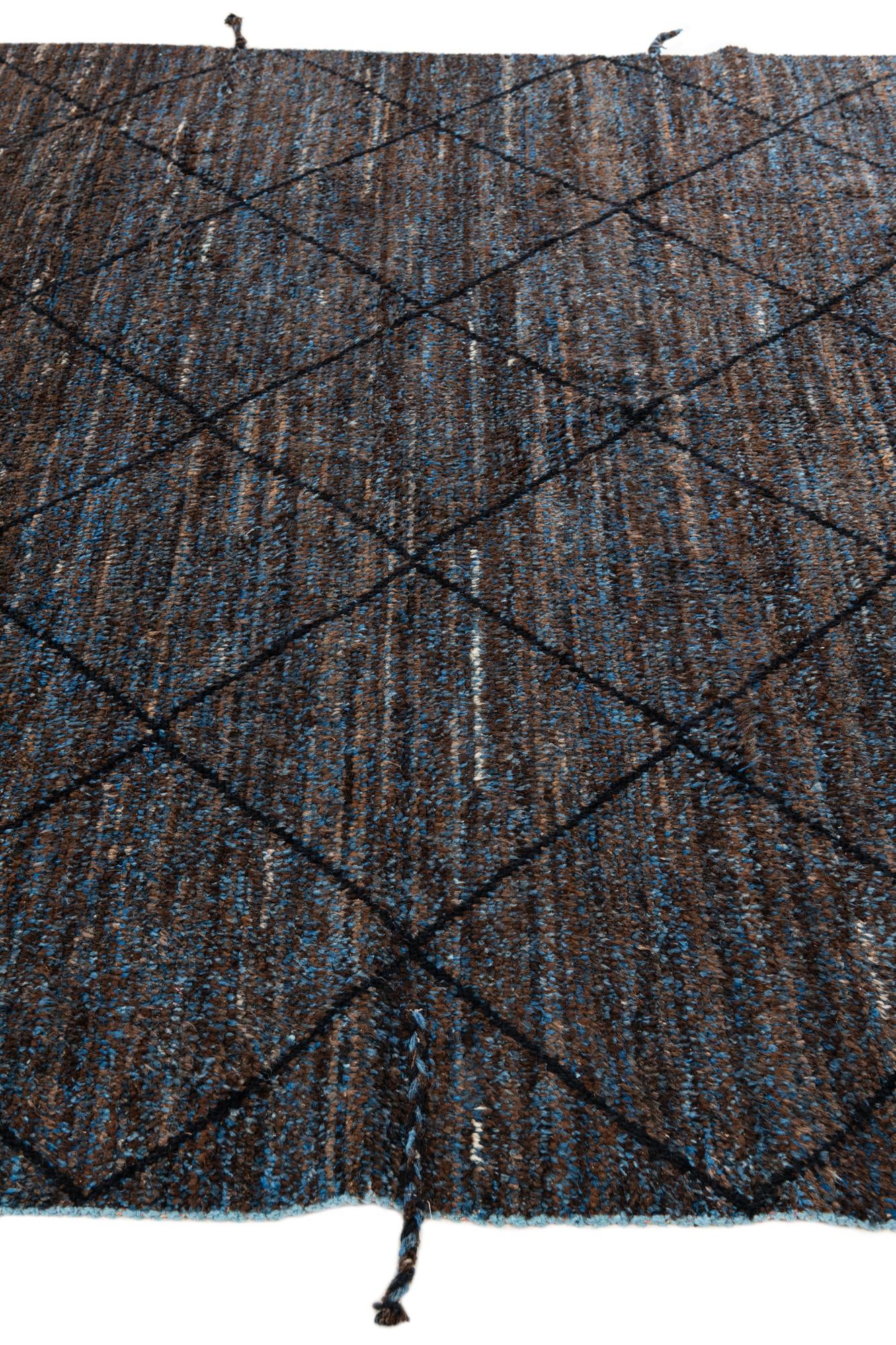 7' 7 x 10' Hand Knotted Moroccan Wool Rug