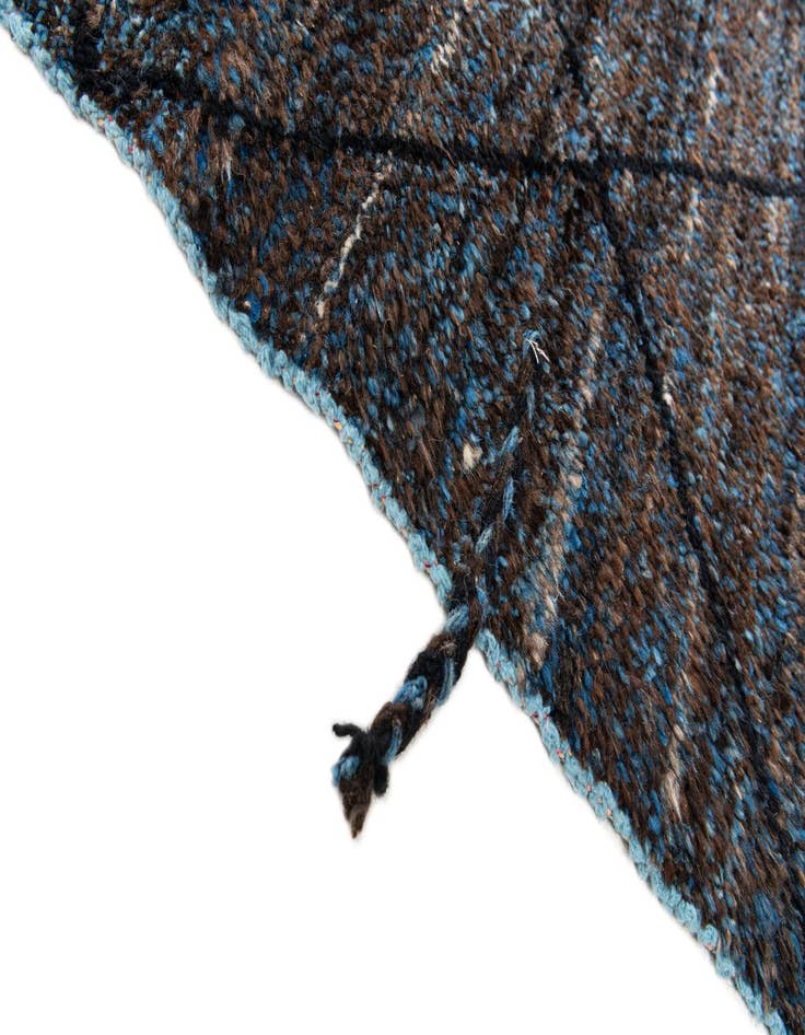 Detail image of 7' 7 x 10'  Hand Knotted Moroccan Wool Rug