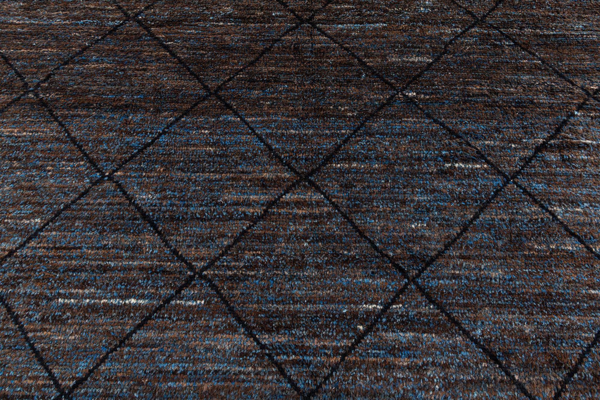 7' 7 x 10' Hand Knotted Moroccan Wool Rug