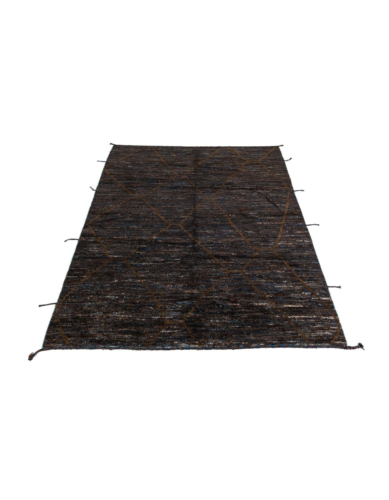 7' 7 x 10' Hand Knotted Moroccan Wool Rug