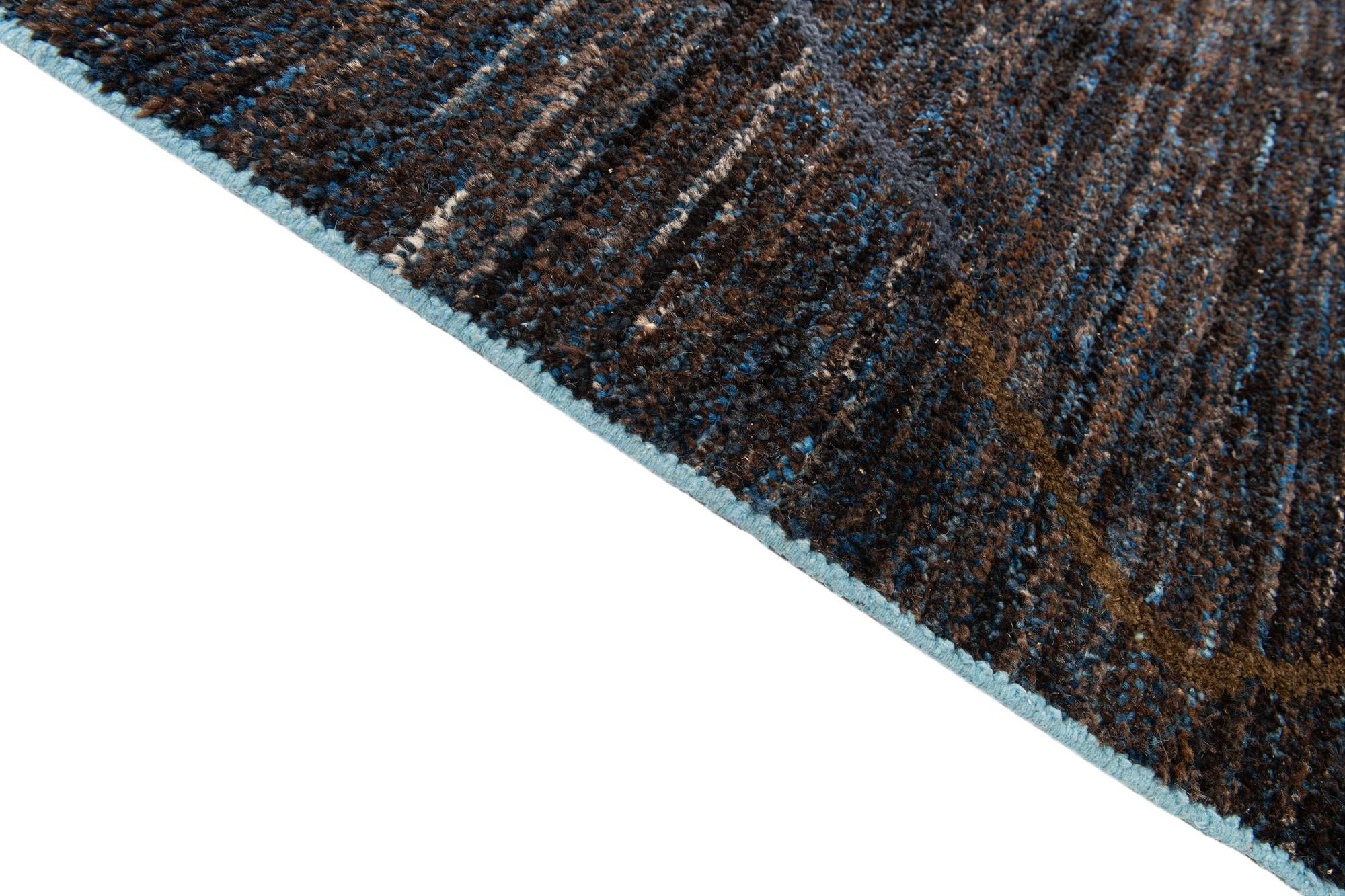 8' x 10' 1 Hand Knotted Moroccan Wool Rug