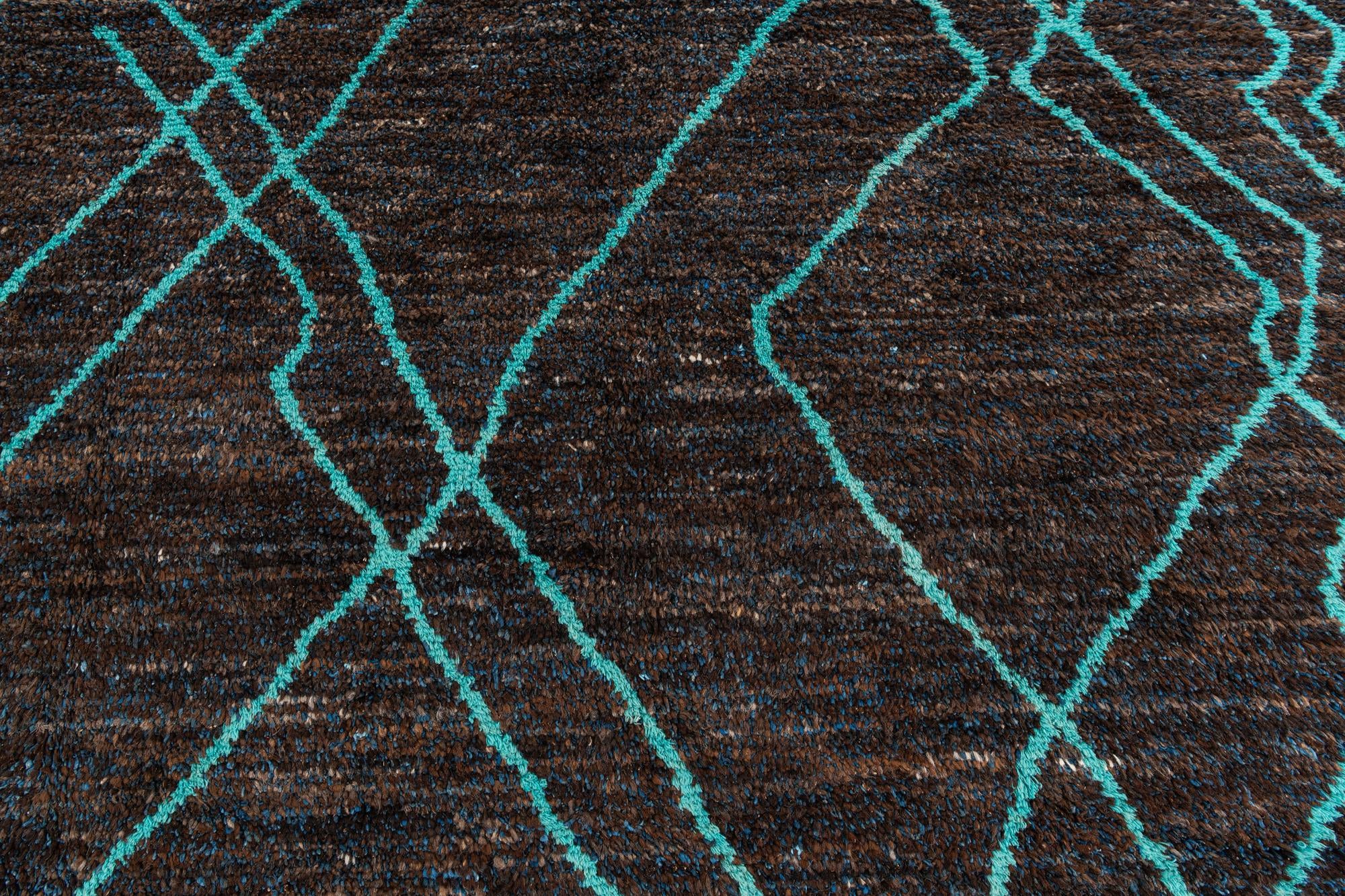 8' x 10' 1 Hand Knotted Moroccan Wool Rug
