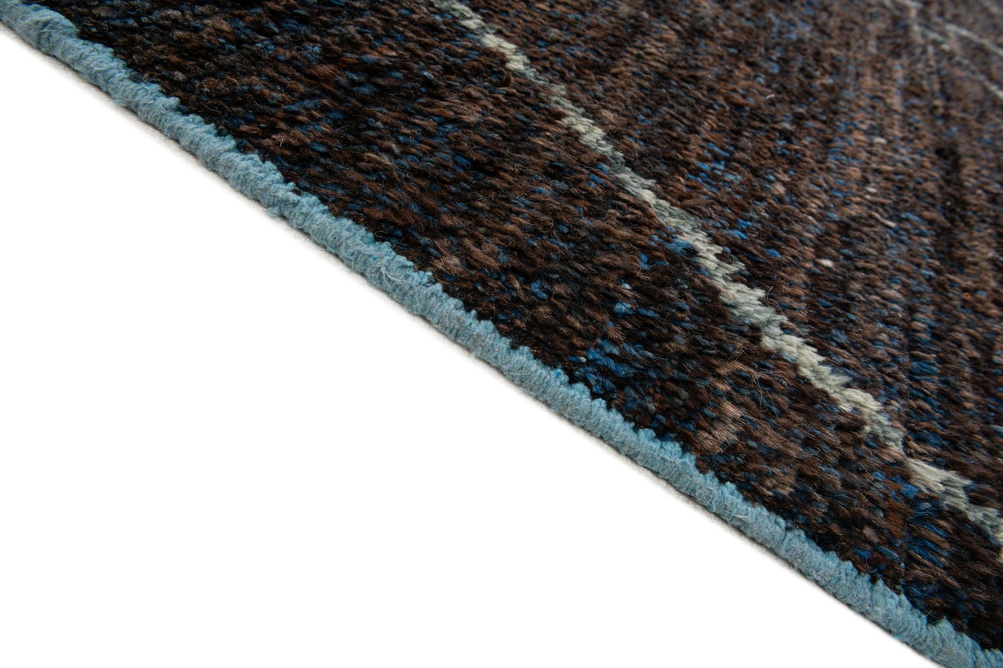 8' x 10' 9 Hand Knotted Moroccan Wool Rug