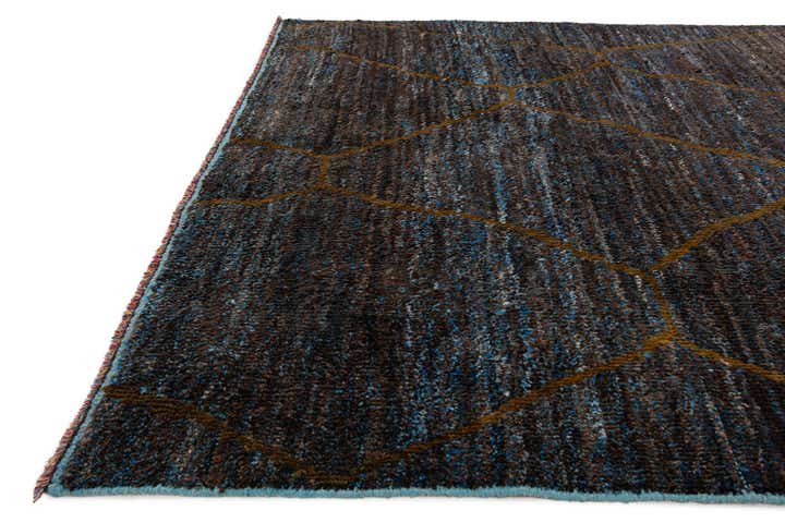 5' 10 x 8' 9 Hand Knotted Moroccan Wool Rug