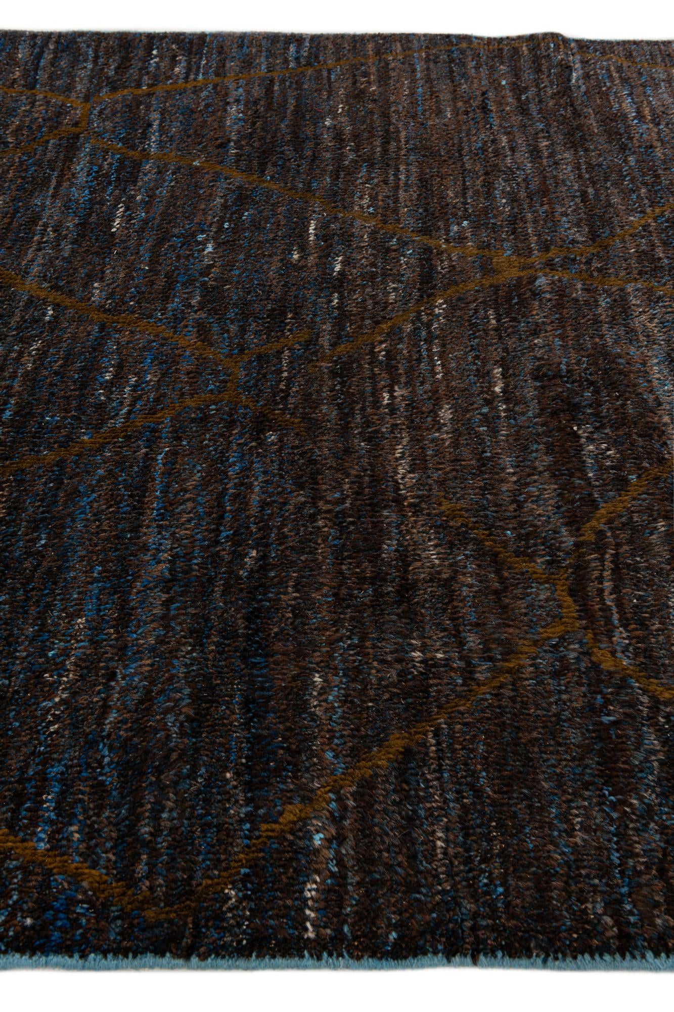 5' 10 x 8' 9 Hand Knotted Moroccan Wool Rug