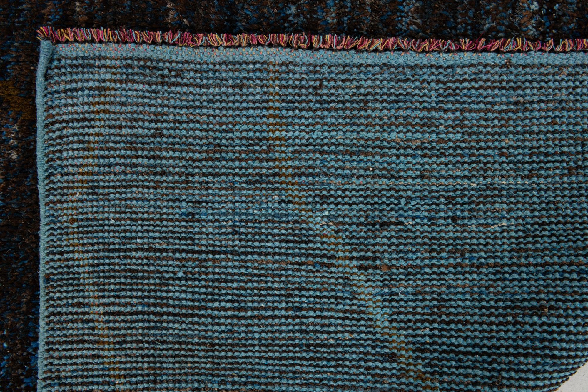 5' 10 x 8' 9 Hand Knotted Moroccan Wool Rug