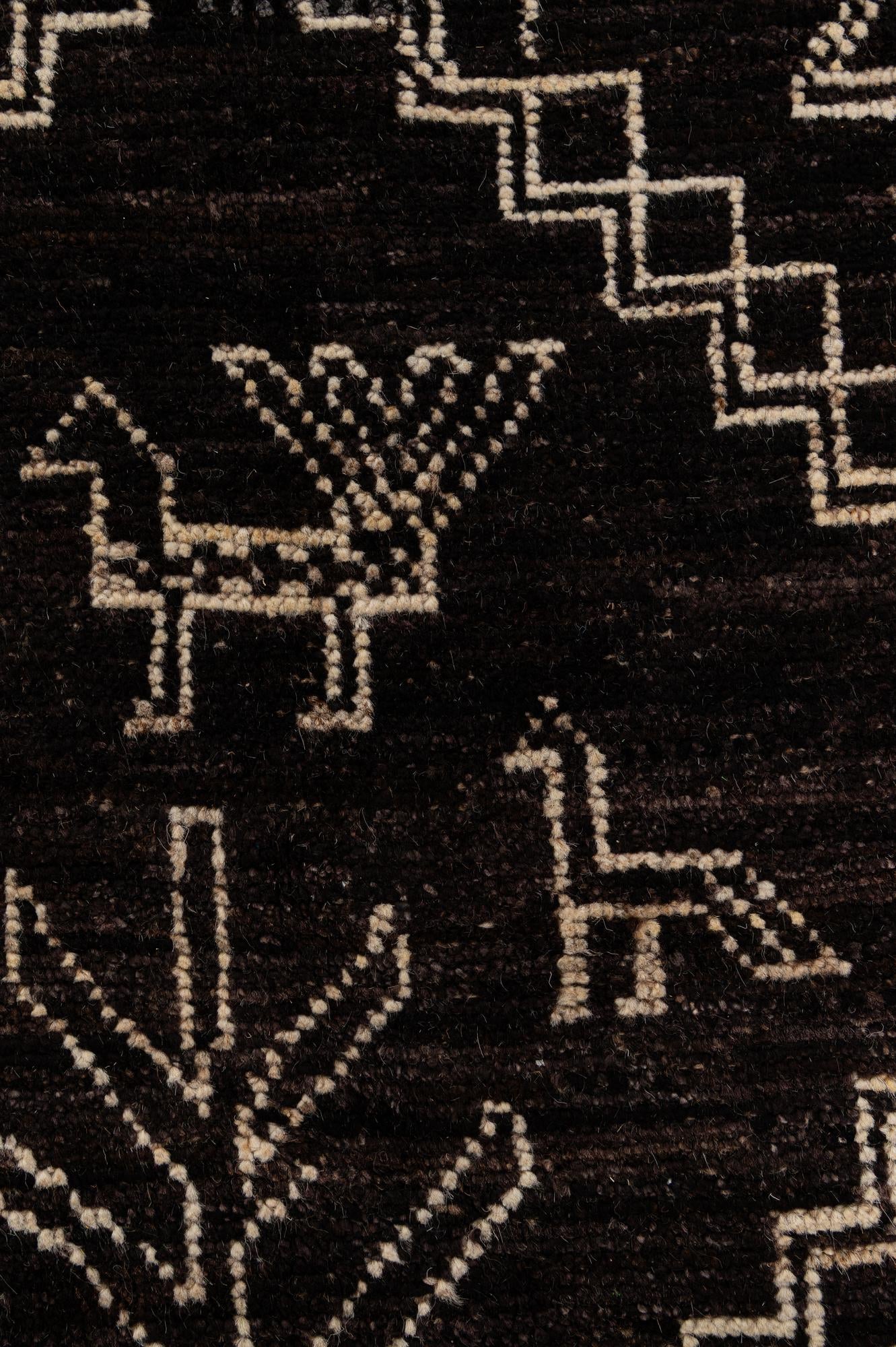 10' 2 x 14' 2 Hand Knotted Oushak Wool Rug