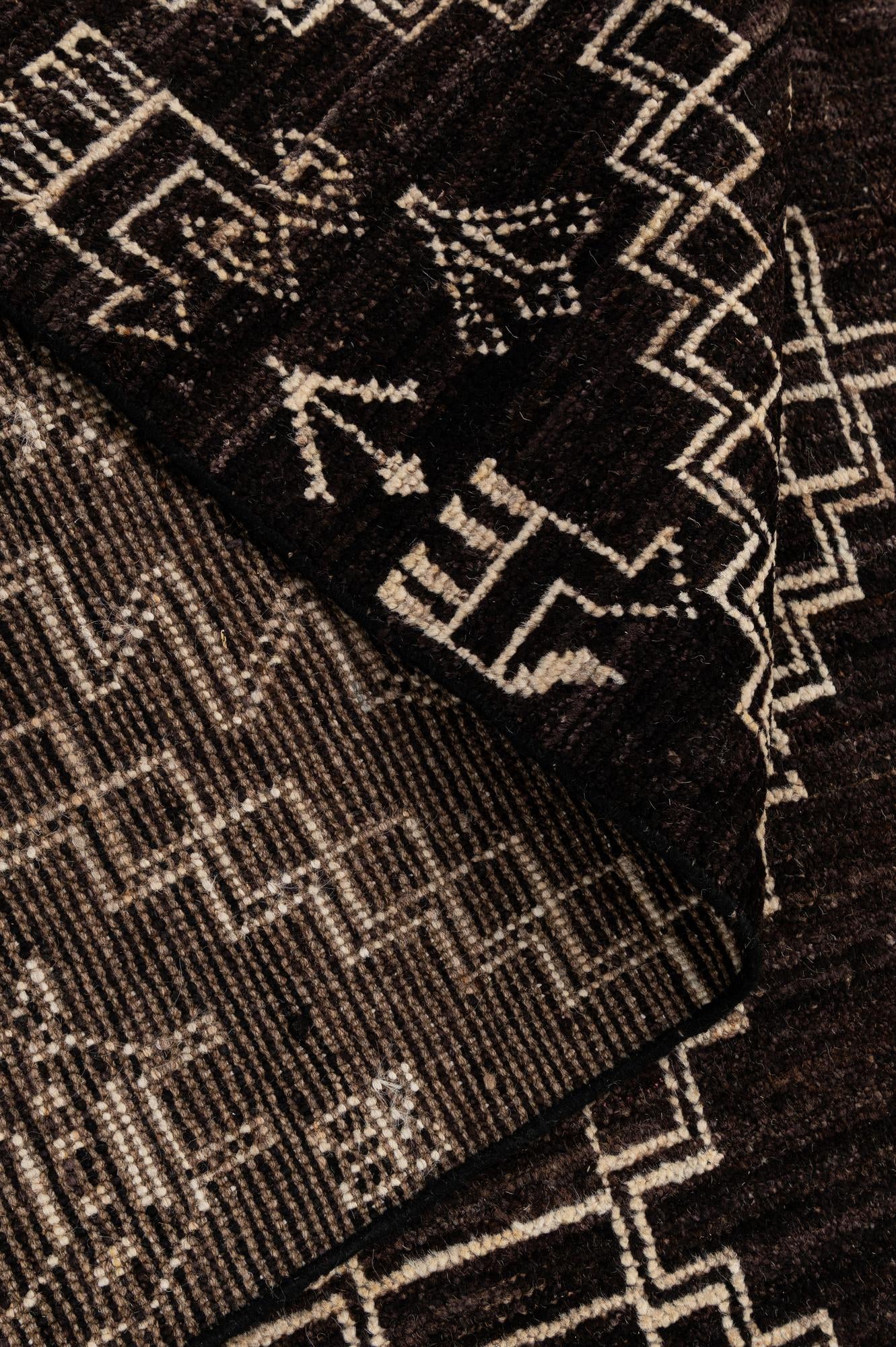 10' 2 x 14' 2 Hand Knotted Oushak Wool Rug