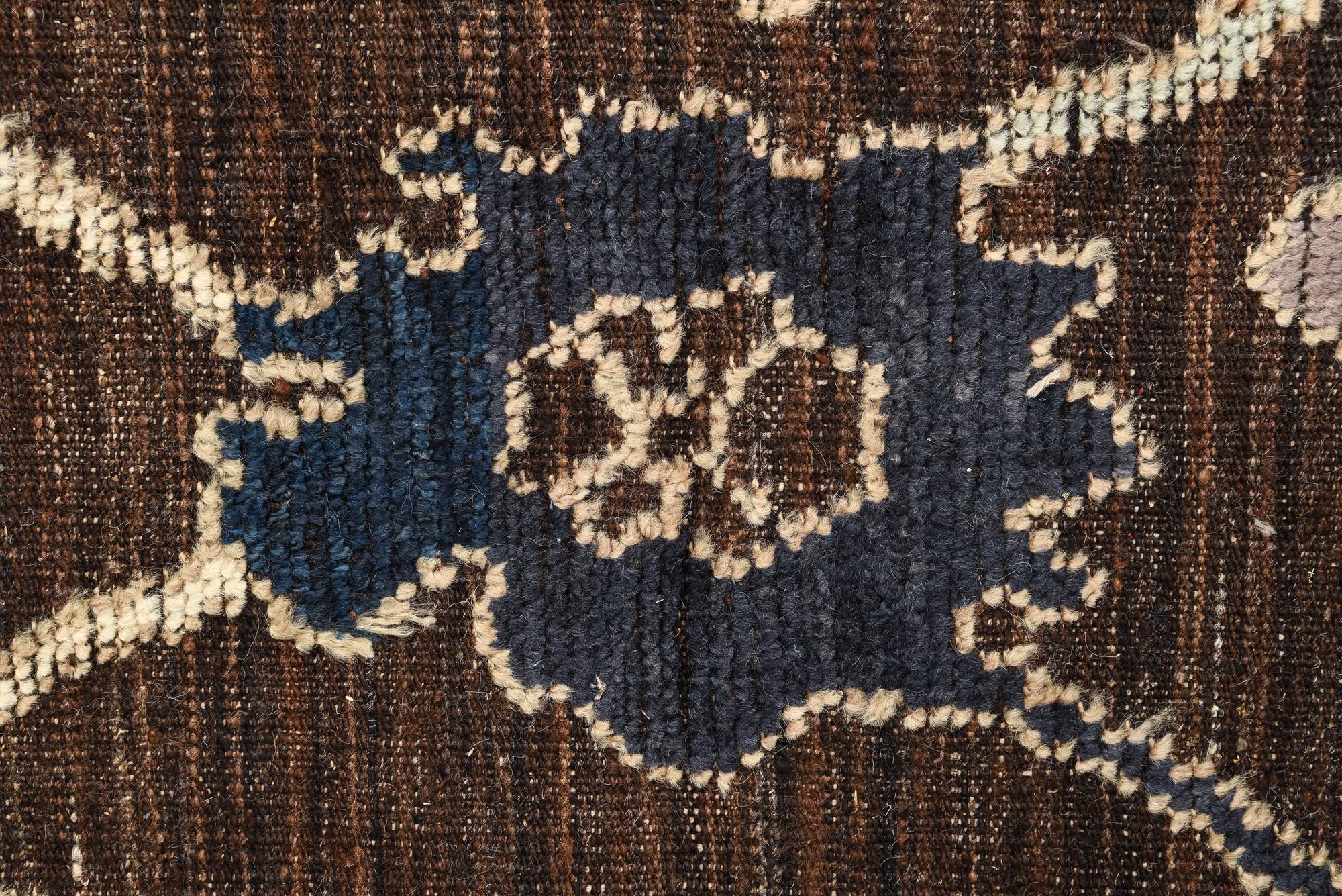 9' x 12' 2 Hand Knotted Oushak Wool Rug