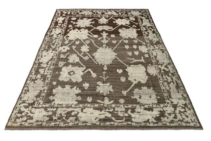 Detail image of 9' 3 x 12' 7 Hand Knotted Oushak Wool Rug
