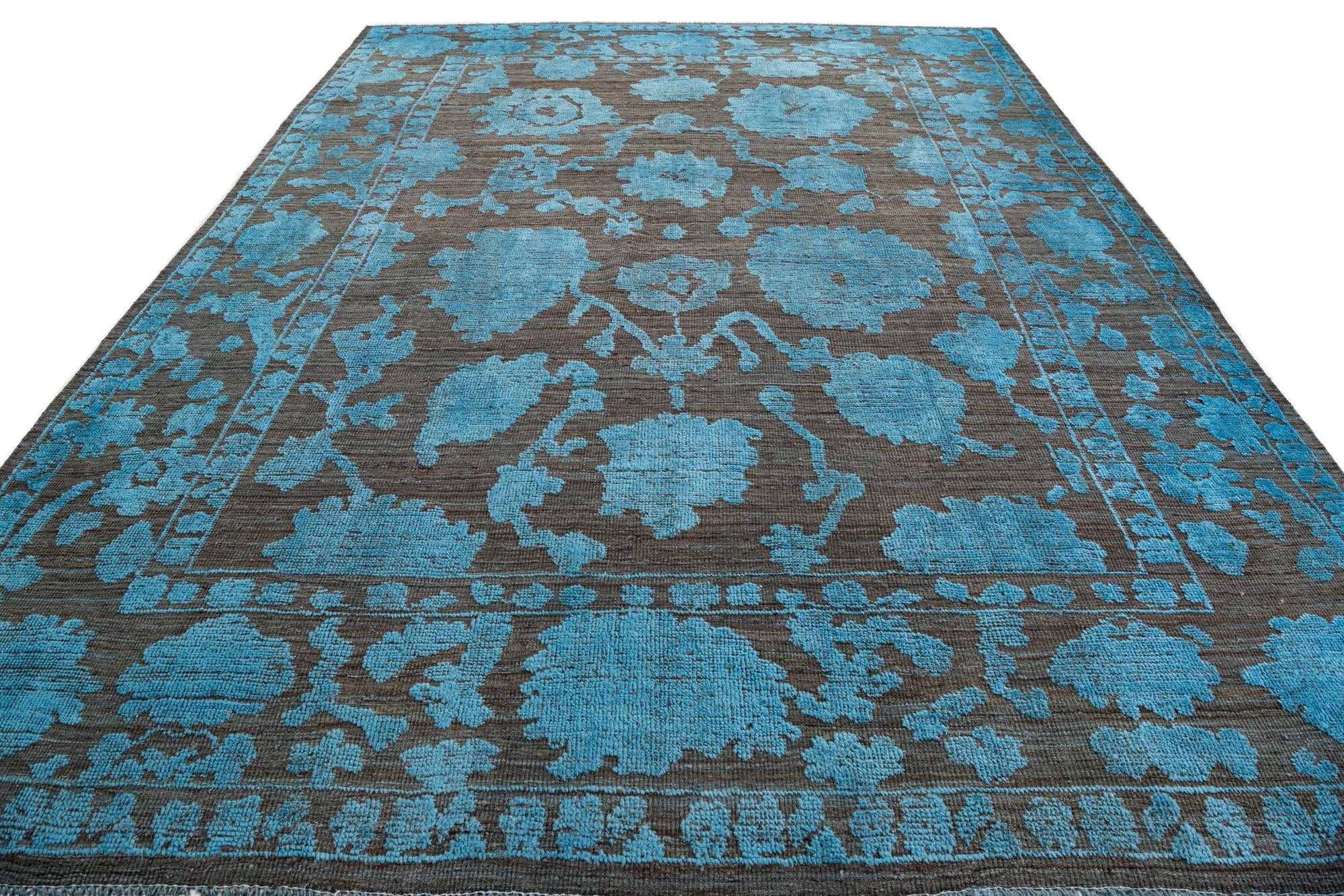 9' 3 x 12' 5 Hand Knotted Oushak Wool Rug