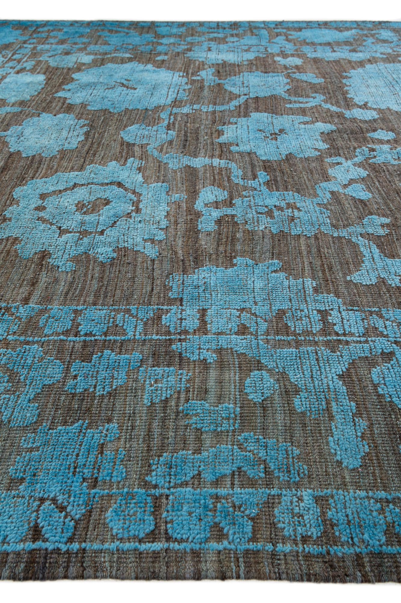 9' 3 x 12' 5 Hand Knotted Oushak Wool Rug