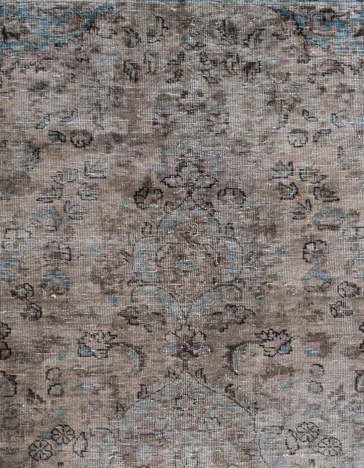 Detail image of 9' x 12' 5  Hand Knotted Ultra Vintage Persian Wool Rug