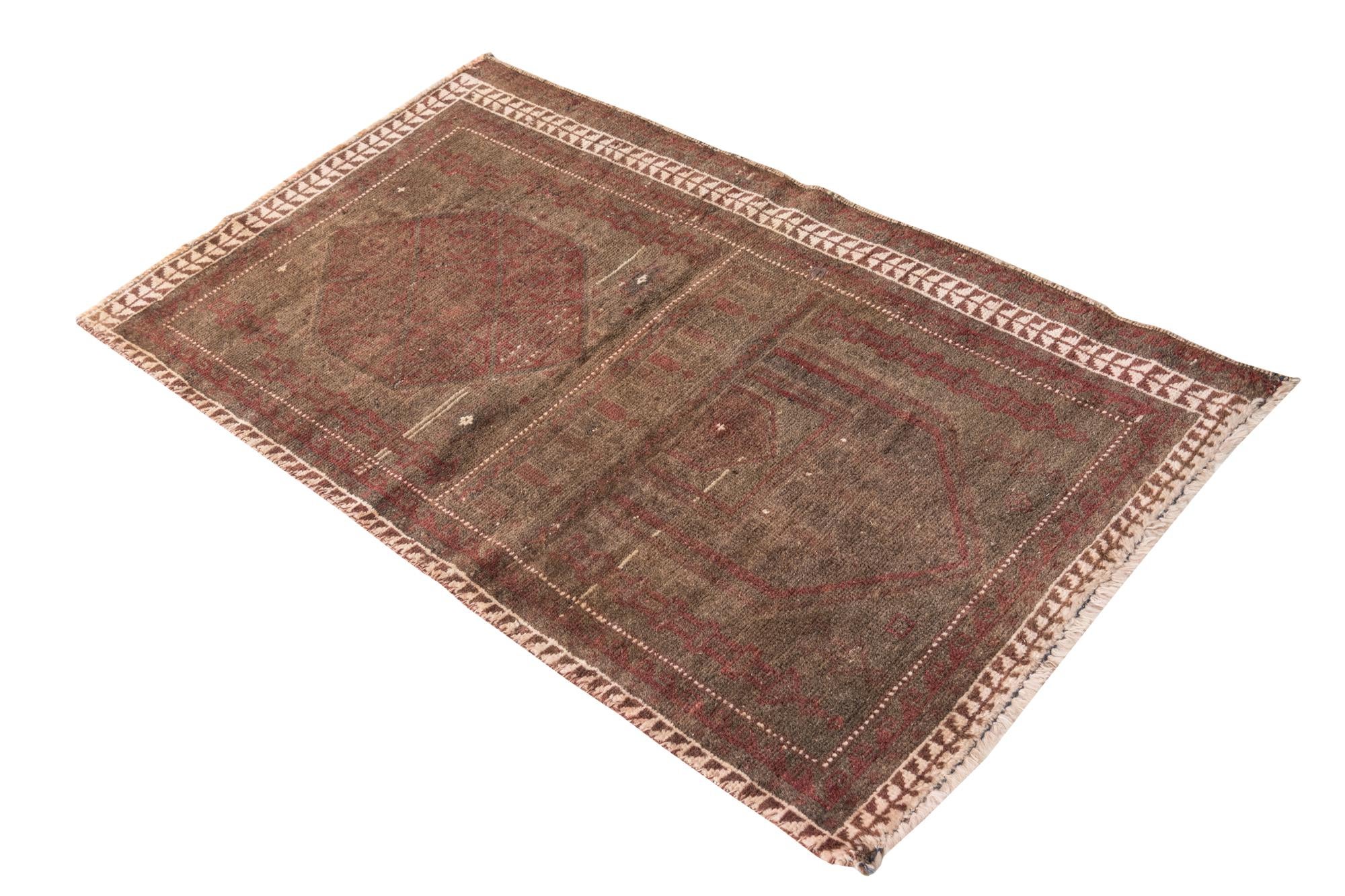 2' 7 x 4' 5 Hand Knotted Ultra Vintage Persian Wool Rug