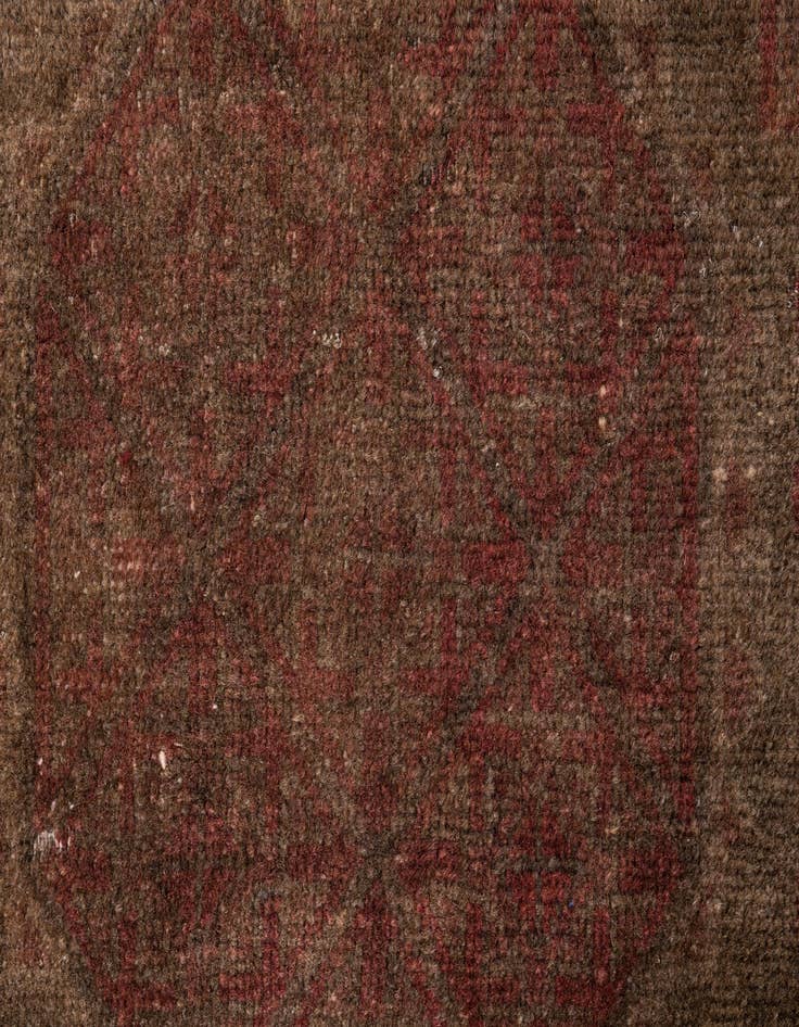 Detail image of 2' 7 x 4' 5  Hand Knotted Ultra Vintage Persian Wool Rug