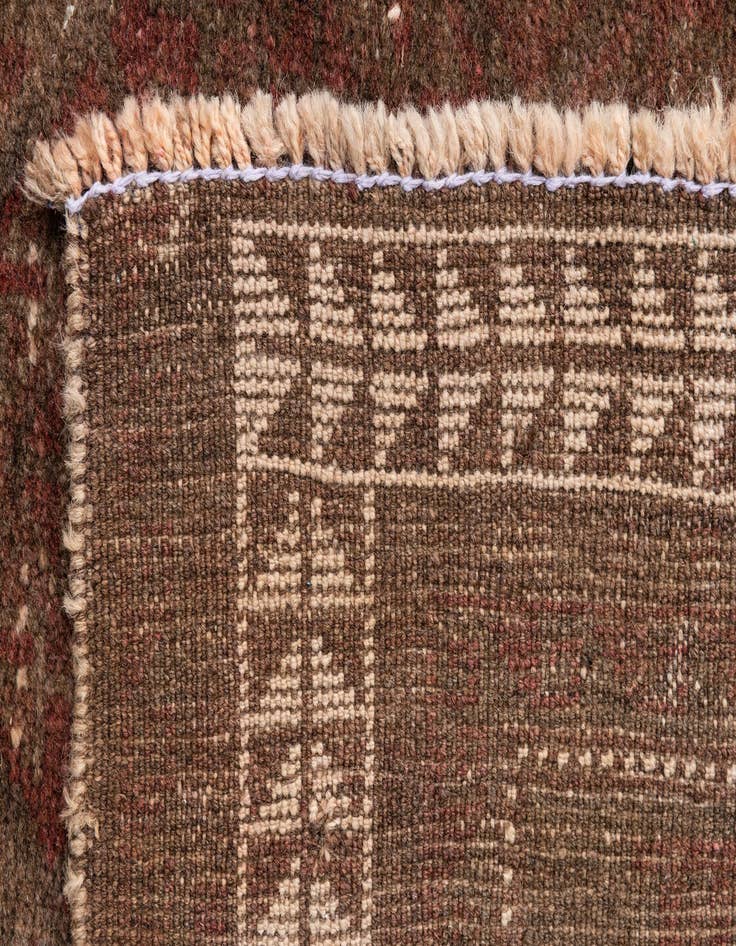 Detail image of 2' 7 x 4' 5  Hand Knotted Ultra Vintage Persian Wool Rug