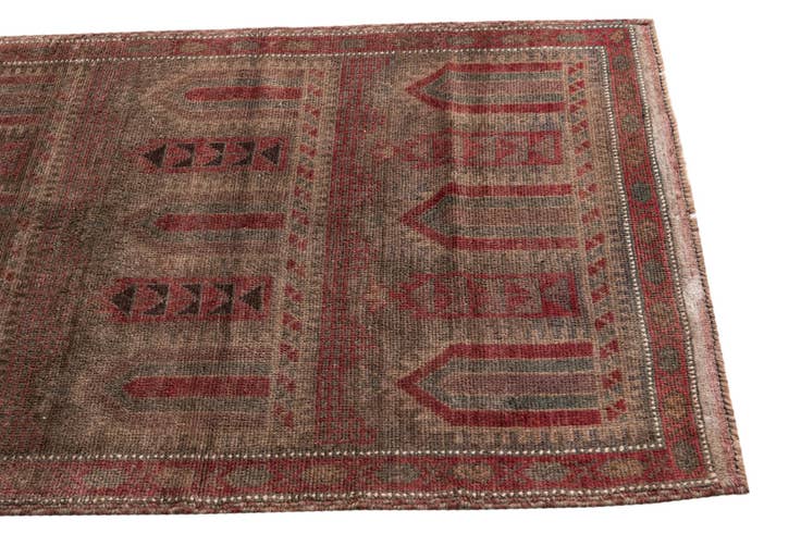 Detail image of 3' 2 x 4' 8 Hand Knotted Ultra Vintage Persian Wool Rug