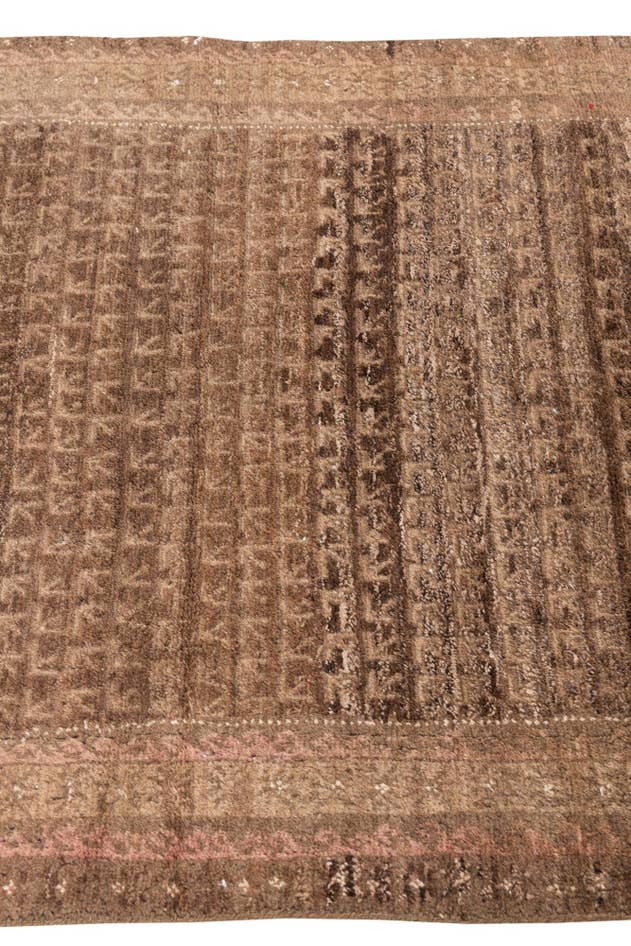 Detail image of 3' 4 x 6' 3 Hand Knotted Ultra Vintage Persian Wool Rug