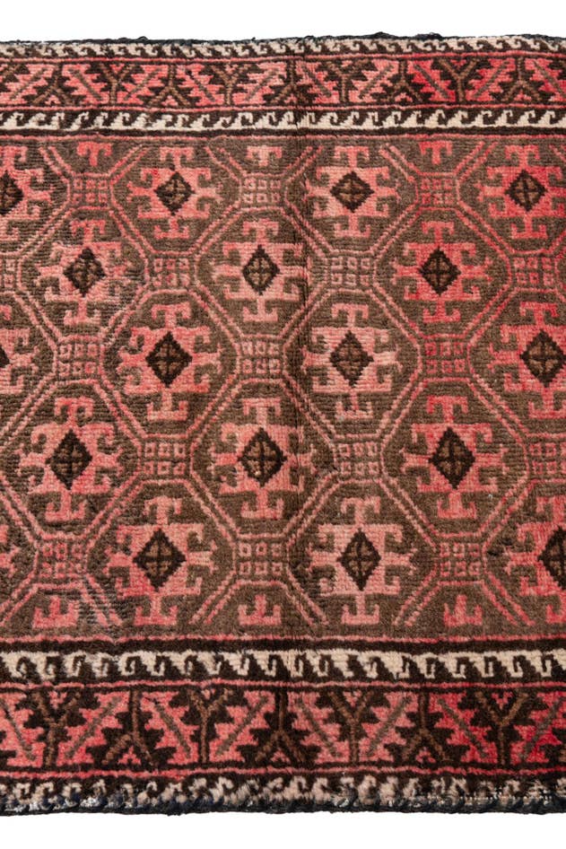 Detail image of 2' 4 x 4' 2 Hand Knotted Ultra Vintage Persian Wool Rug