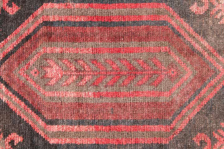 2' 10 x 4' 8 Hand Knotted Ultra Vintage Persian Wool Rug