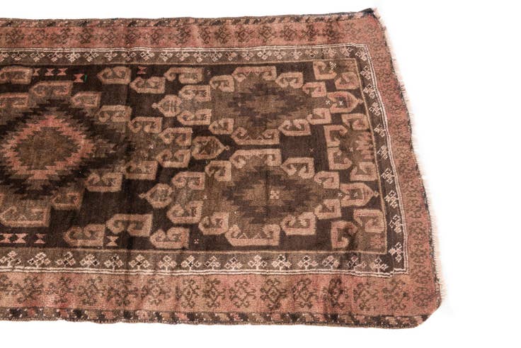 Detail image of 3' 3 x 5' 5 Hand Knotted Ultra Vintage Persian Wool Rug