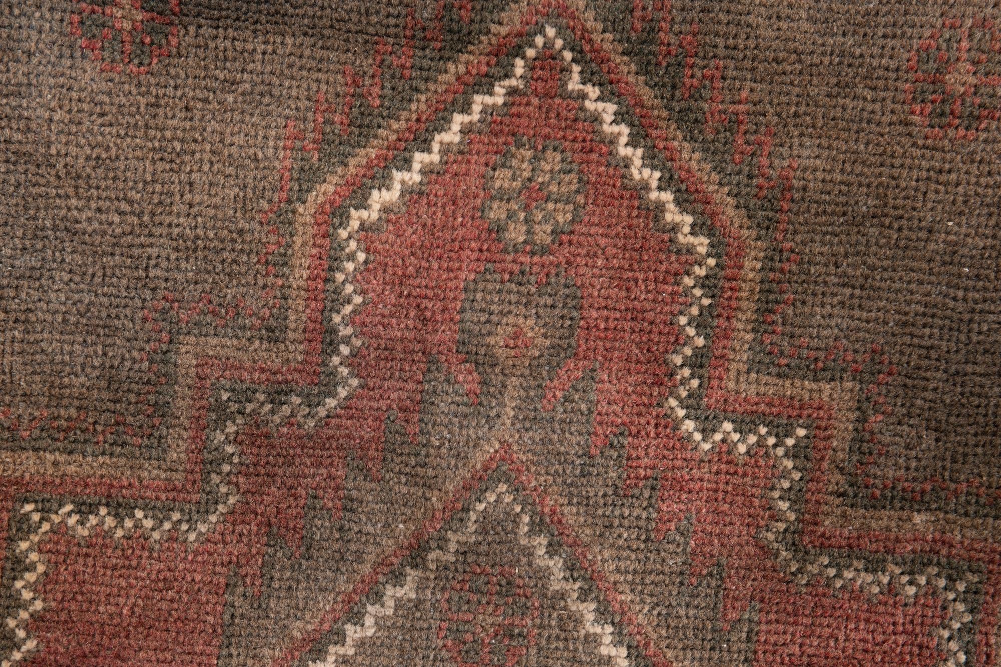 2' 10 x 4' 7 Hand Knotted Ultra Vintage Persian Wool Rug