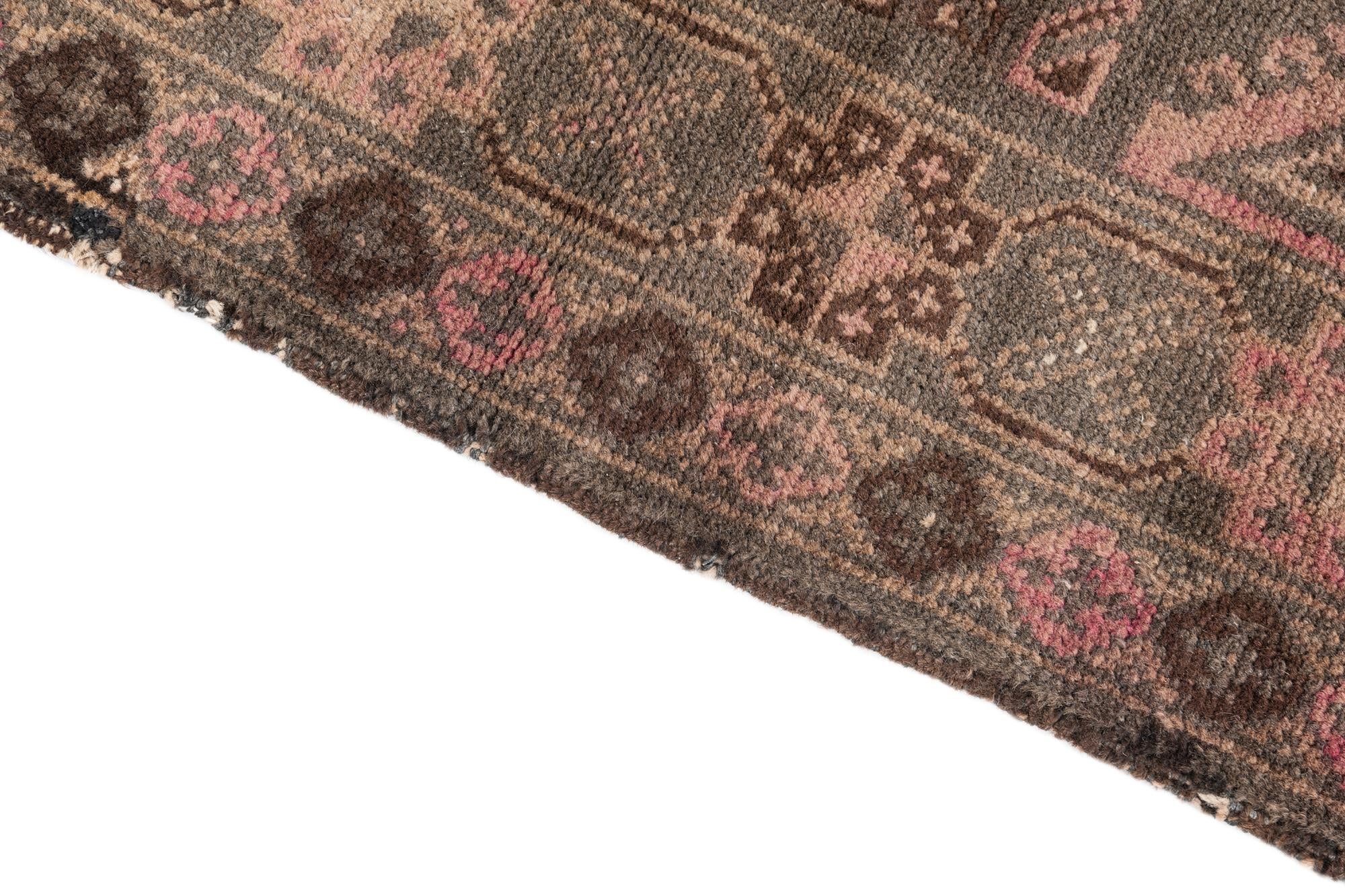 105cm x 190cm Hand Knotted Ultra Vintage Persian Wool Rug
