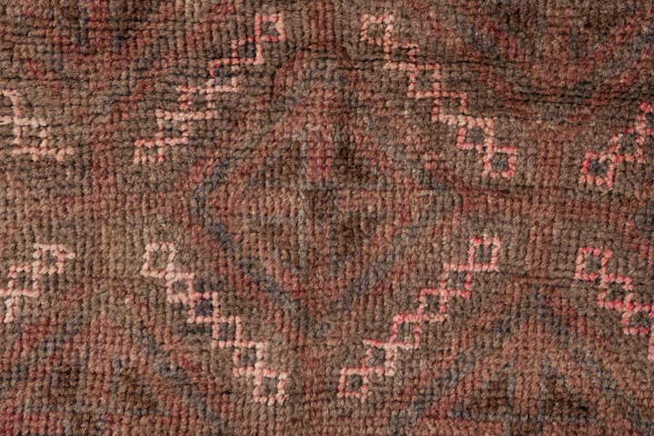 2' 10 x 4' 10 Hand Knotted Ultra Vintage Persian Wool Rug