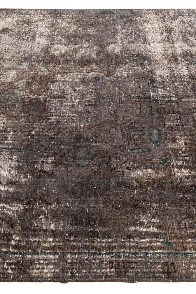 4' 9 x 8' 1 Hand Knotted Ultra Vintage Persian Wool Rug