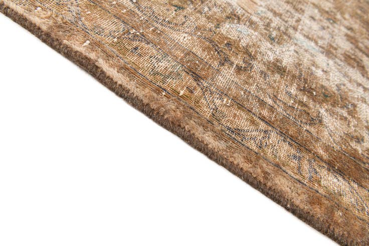 Detail image of 9' 7 x 13' 8 Hand Knotted Ultra Vintage Persian Wool Rug