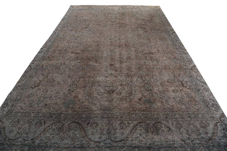 Detail image of 8' x 13' 4 Hand Knotted Ultra Vintage Persian Wool Rug