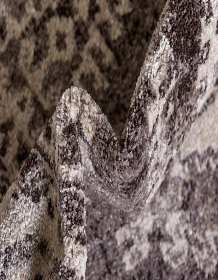 Detail image of 2' x 6' Eden Runner Rug