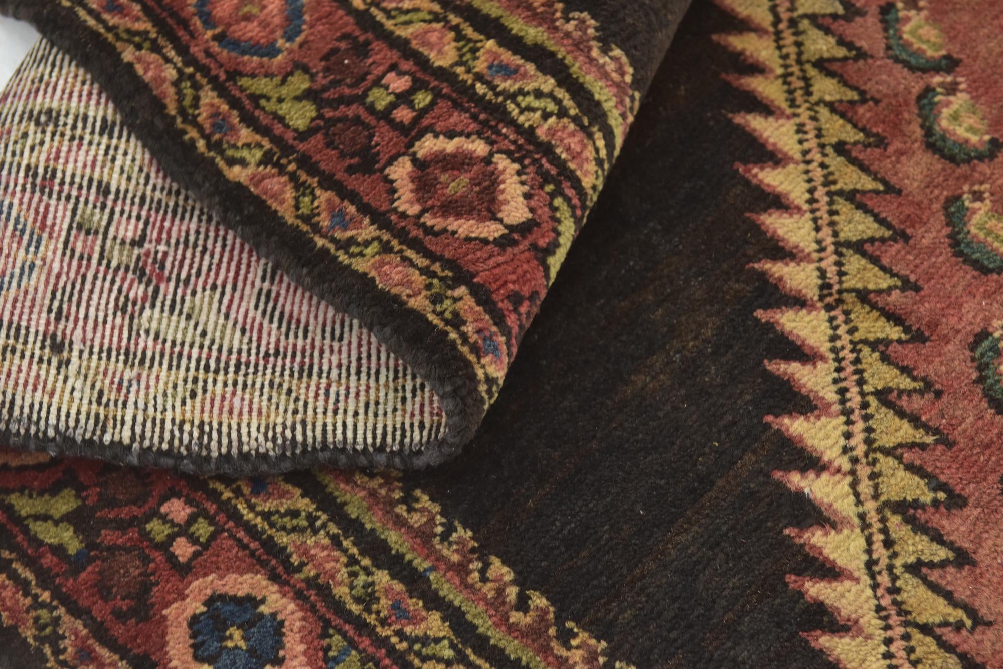 4' x 10' 9 Hand Knotted Hossainabad Persian Wool Runner Rug