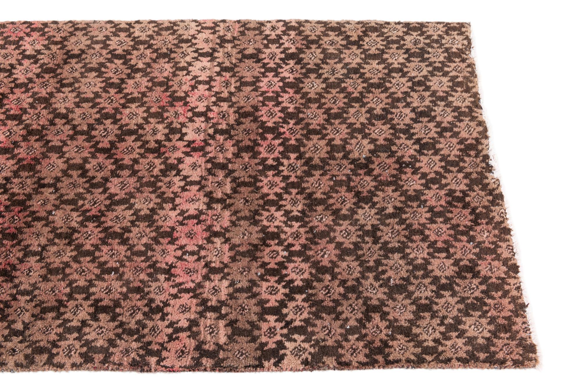 2' 7 x 5' 9 Hand Knotted Ultra Vintage Persian Wool Runner Rug