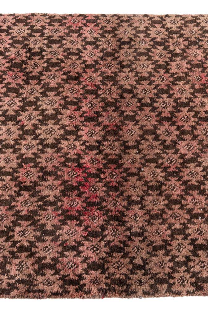 2' 7 x 5' 9 Hand Knotted Ultra Vintage Persian Wool Runner Rug