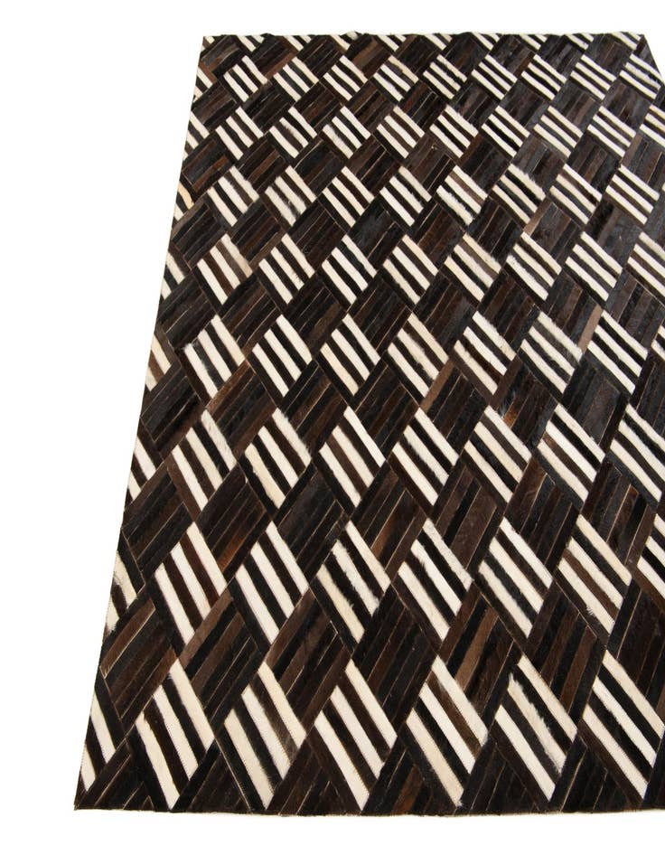 Detail image of 6' x 6' 7 Cowhide Stocks Square Rug