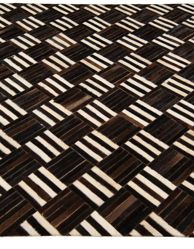 Detail image of 5' 10 x 6' 6 Cowhide Stocks Square Rug